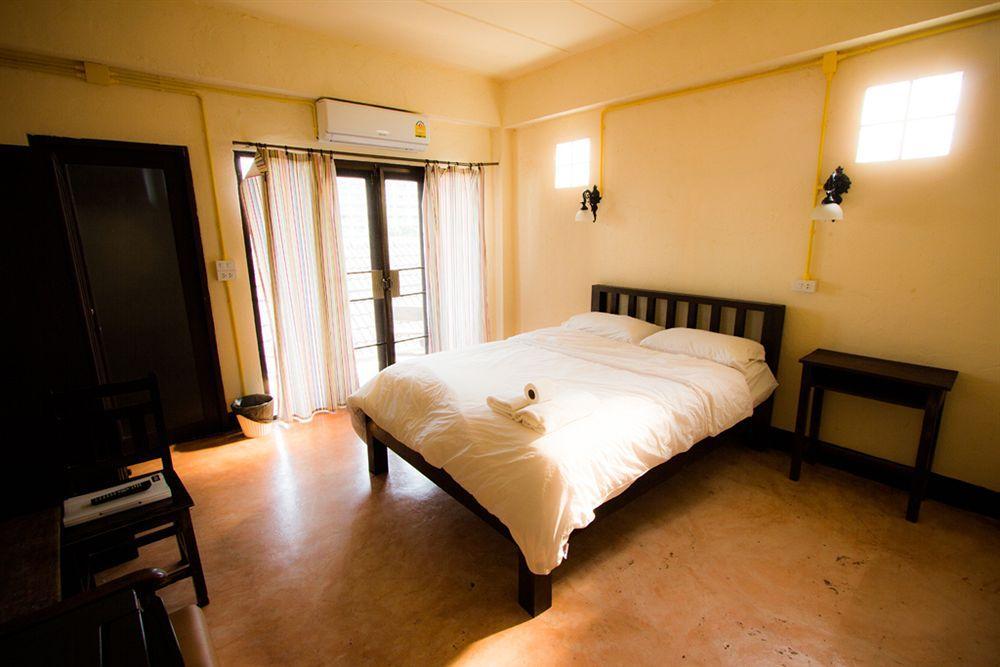 Isleep Guesthouse Chiang Mai Exterior foto